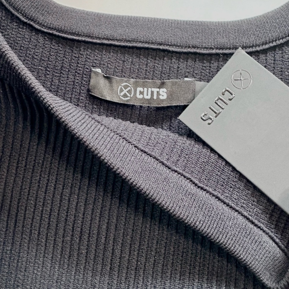 NWT CUTS COREFLEX TANK - Picture 9 of 11